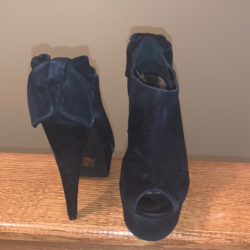 Jessica Simpson peep toe bow bootie